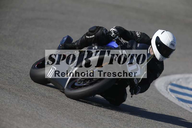 /Archiv-2024/02 29.01.-02.02.2024 Moto Center Thun Jerez/Gruppe schwarz-black/177